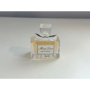 MISS DIOR PARFUM Mini 5ml / 0.14 fl oz Bottle